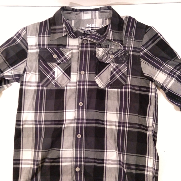 Helix boys M medium black button down graphic print - Picture 3 of 9